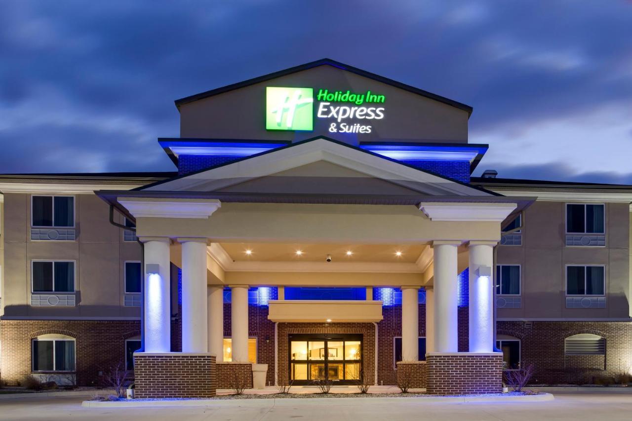 Holiday Inn Express & Suites Nevada By Ihg Екстер'єр фото