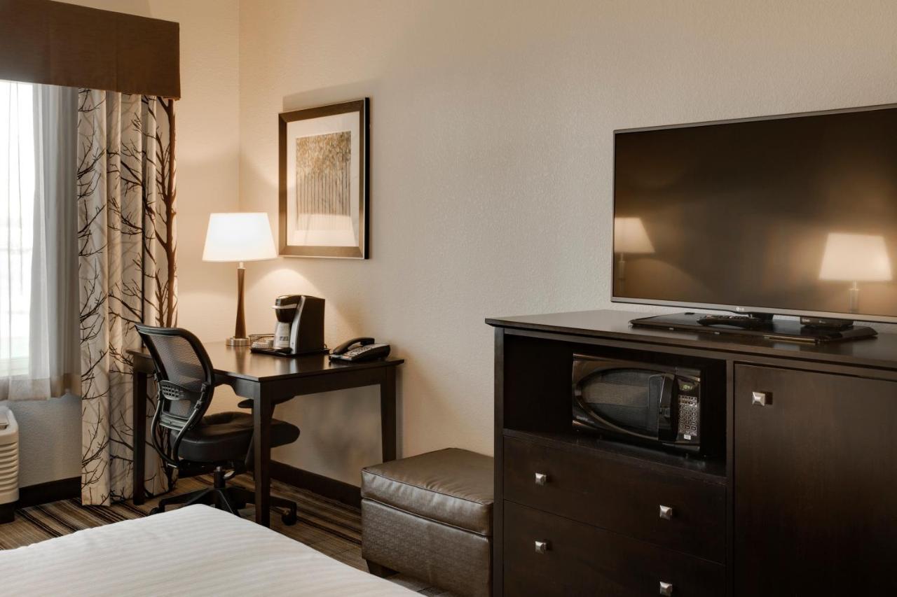 Holiday Inn Express & Suites Nevada By Ihg Екстер'єр фото
