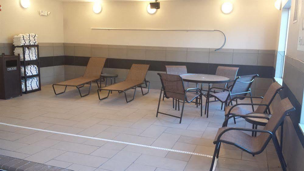 Holiday Inn Express & Suites Nevada By Ihg Екстер'єр фото